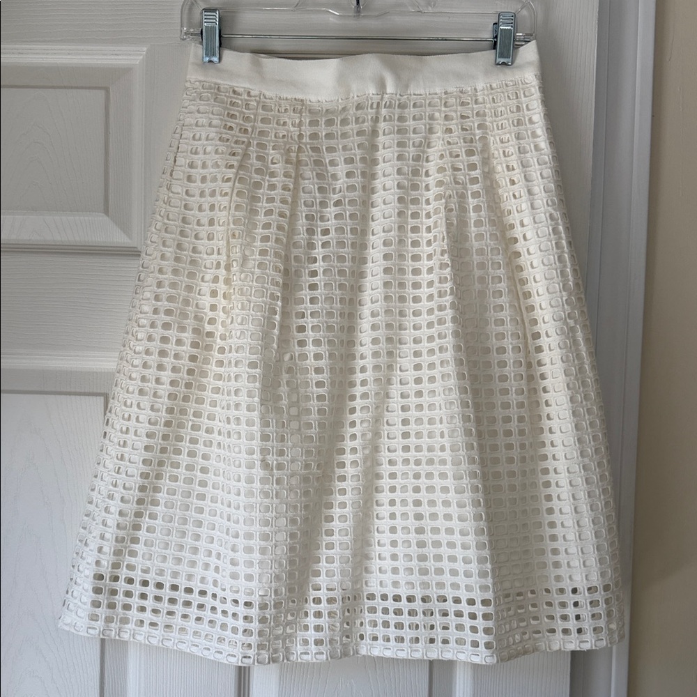 LOFT Cream Textured A-Line Skirt
